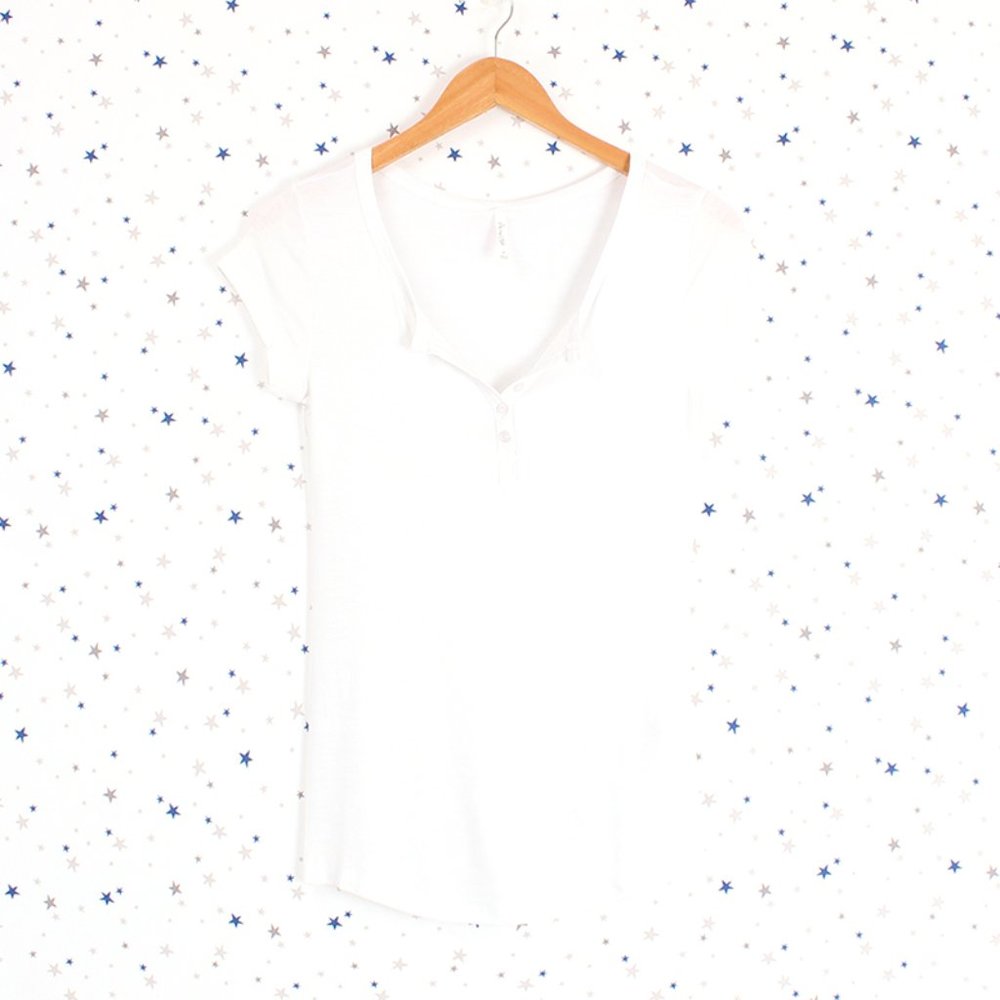 Off White Basic Henley Button Placket Tee - Picture 2 of 8